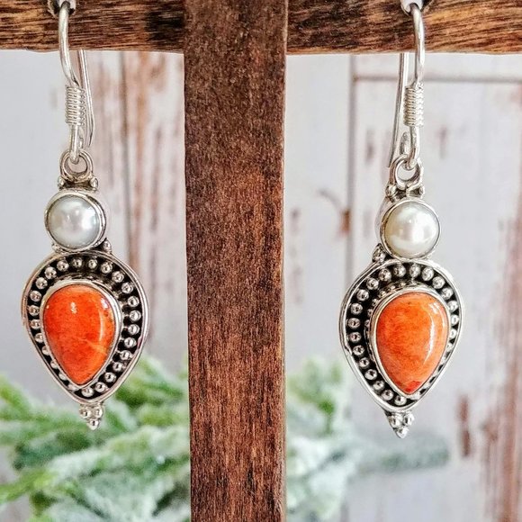 The Girl With Kaleidoscope Eyes Jewelry - Mediteranean Coral & Pearl Earrings